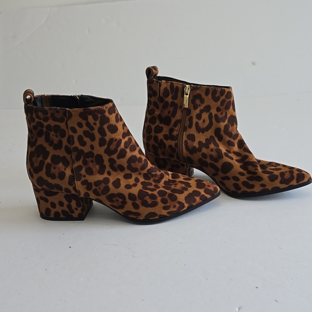 A New Day Animal Print Suede Zip Ankle Boots Block Heel Pointed Toe Size 9W
